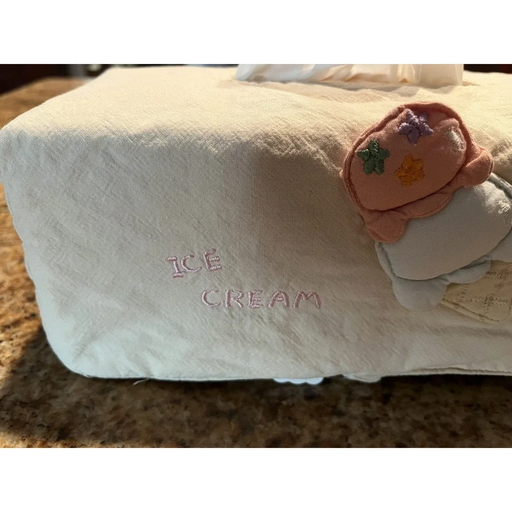 Handmade Tissue Box Cover - Kitty Cat And Ice Cream‎ Cones